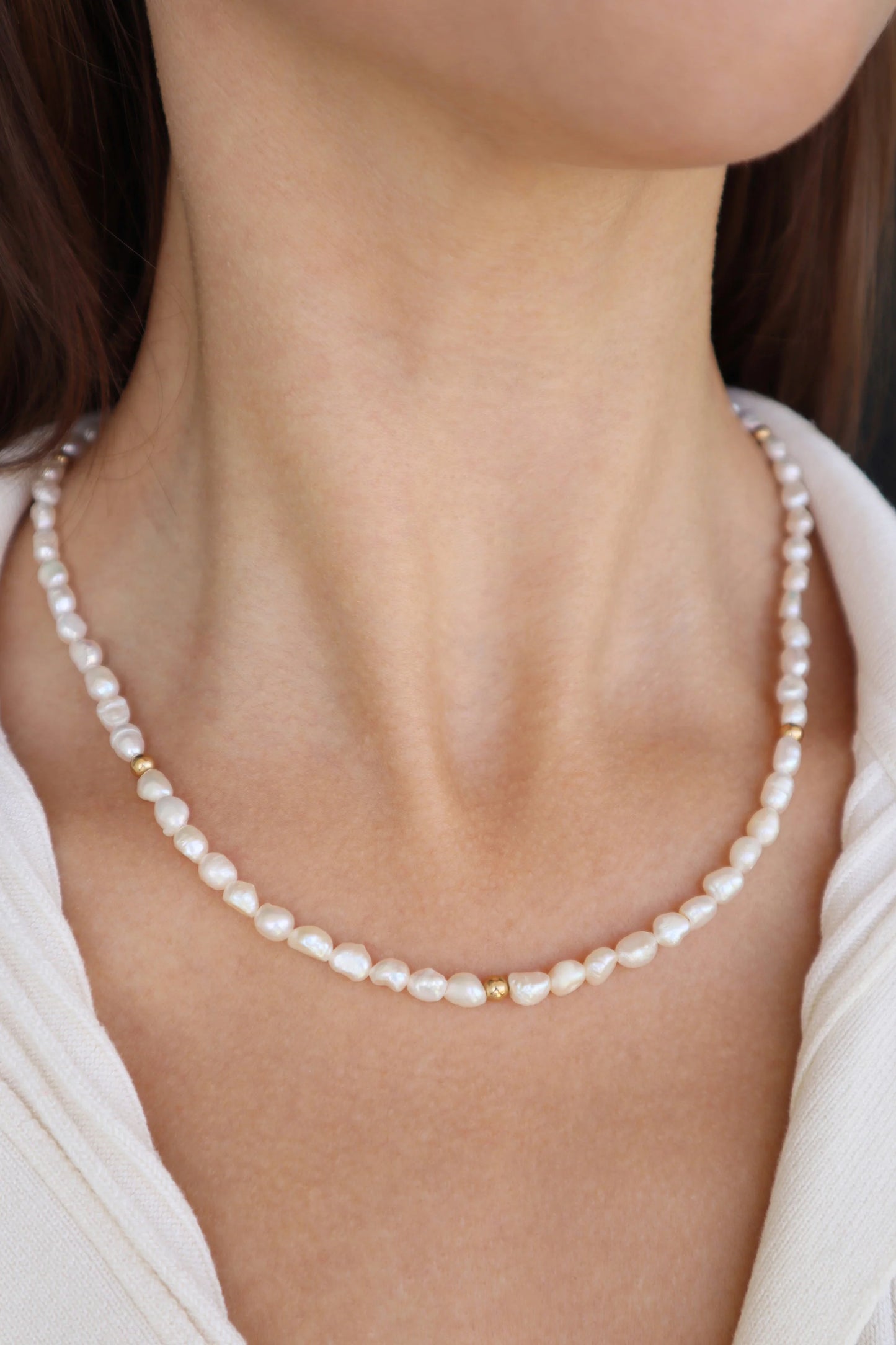 Freshwater Pearl Necklace | Emotional Balance & Feminine Energy