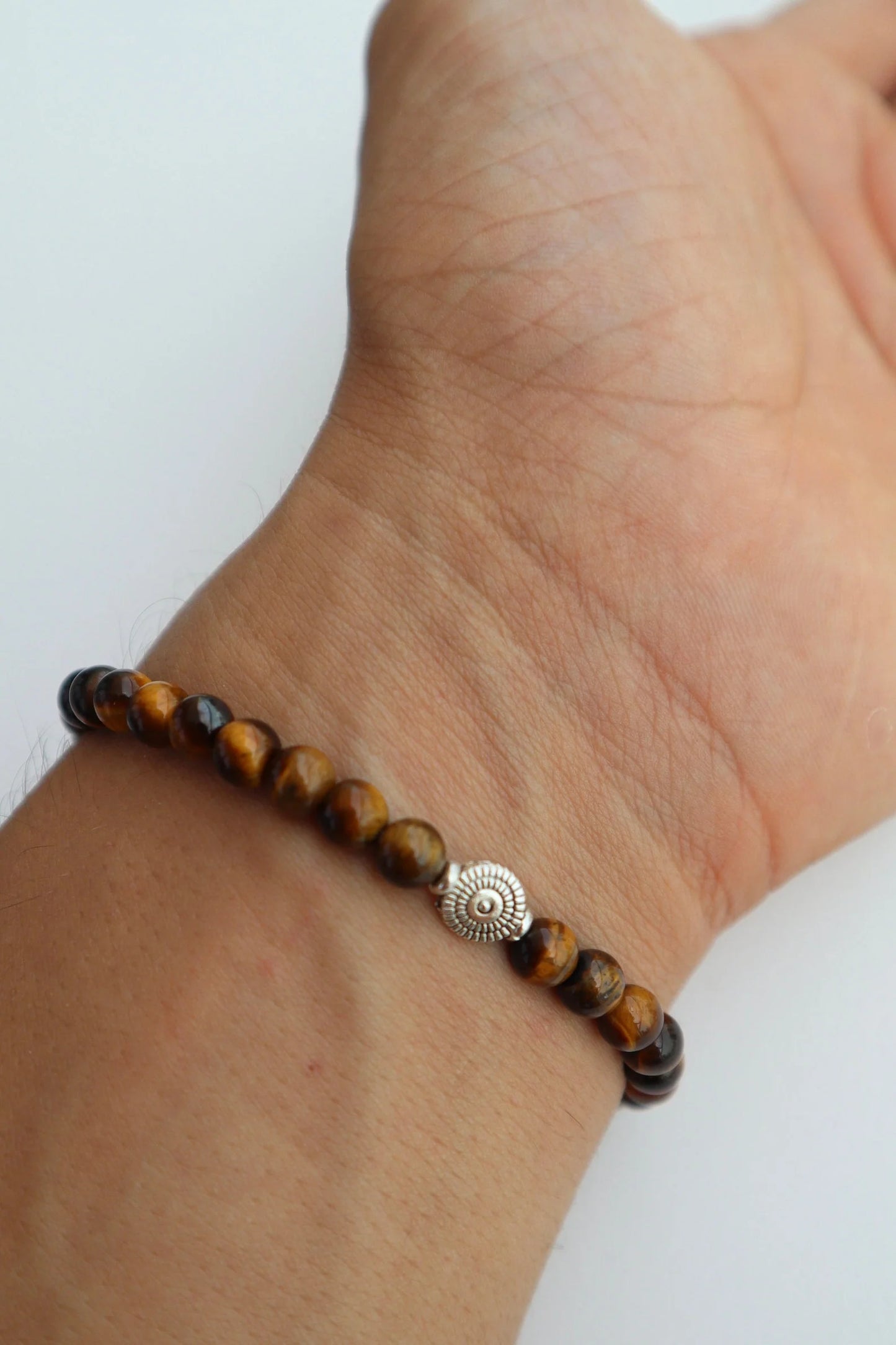 Mens Tiger’s Eye & shiny Onyx beaded Bracelet | Confidence & Protection